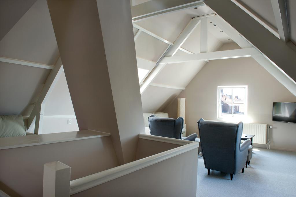 Hotel-Restaurant Thuis! Dinteloord Habitación foto